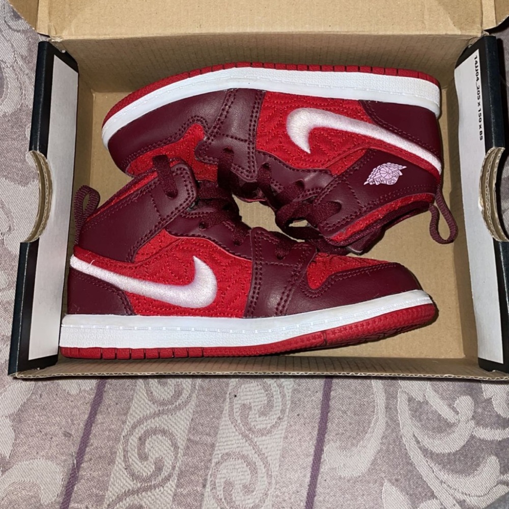 Red & Pink 1s